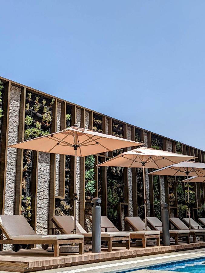 Citadines Abha Aparthotel Luaran gambar The restaurant's patio